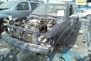 سيارة نيسان باثفندر 2005