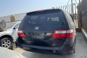 سيارة هوندا اوديسي 2005