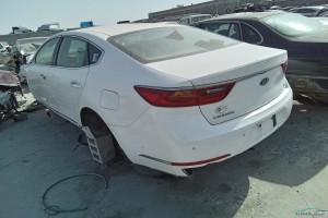 سيارة كيا كادينزا 2018