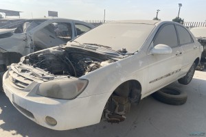 سيارة كيا سيراتو 2005