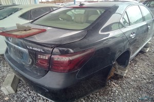 سيارة لكزس LS 2009