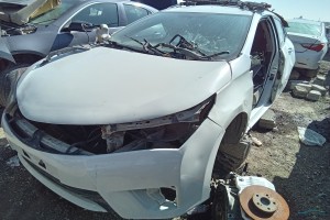 سيارة تويوتا كورولا 2016