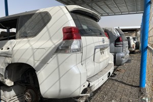 سيارة تويوتا برادو 2011