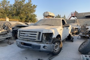 سيارة فورد F150 2013