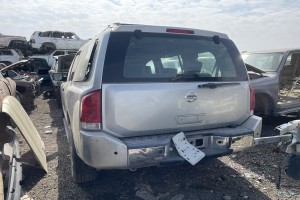 سيارة نيسان ارمادا 2006