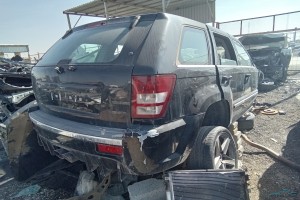 سيارة جيب جراند شيروكي 2006