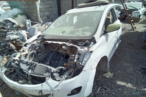 سيارة هونداي النترا 2013