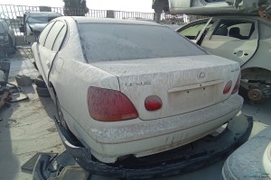 سيارة لكزس GS 1999