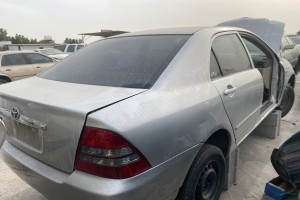 سيارة تويوتا كورولا 2003