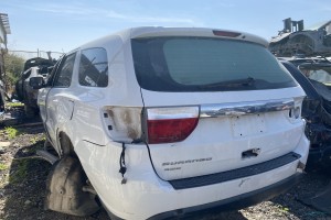 سيارة دودج دورانجو 2013