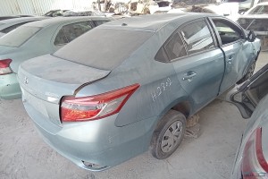 سيارة تويوتا يارس 2014