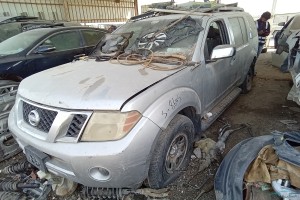 سيارة نيسان باثفندر 2008