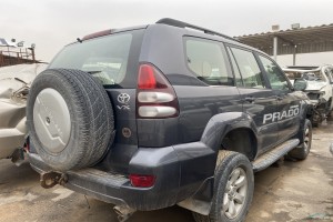 سيارة تويوتا برادو 2007