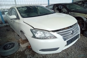 سيارة نيسان سنترا 2018