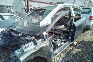 سيارة كيا ريو 2012