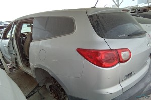 سيارة شفروليه ترافيرس 2012