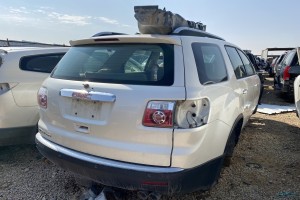 سيارة جي ام سي اكاديا 2009