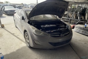 سيارة هونداي النترا 2012