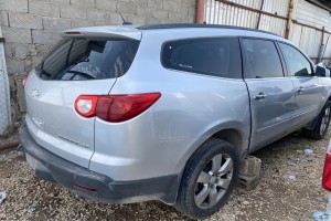 سيارة جي ام سي اكاديا 2009