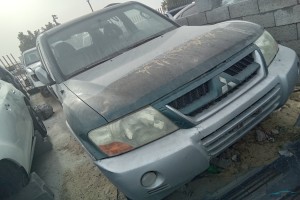 سيارة ميتسوبيشي باجيرو 2007