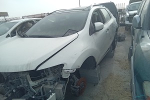 سيارة نيسان مورانو 2012