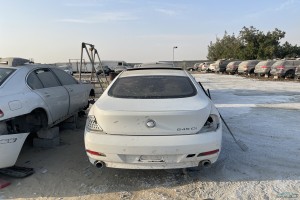 سيارة بي ام دبليو الفئة السادسه 2005