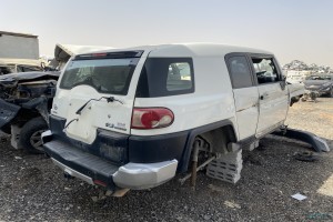 سيارة تويوتا اف جي 2011