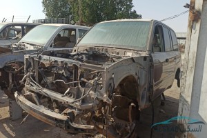 سيارة تويوتا لاندكروز 2004