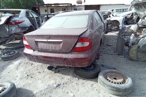 سيارة تويوتا كامري 2005