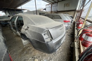 سيارة كرايسلر C300 2015