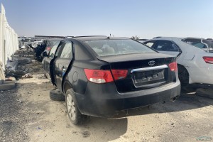 سيارة كيا سيراتو 2012