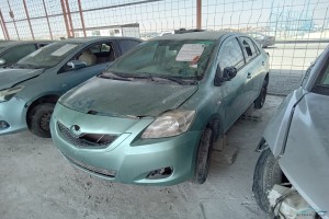 سيارة تويوتا يارس 2010