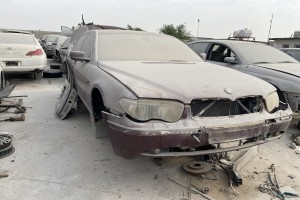 سيارة بي ام دبليو الفئة الثالثه 2002