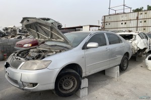 سيارة تويوتا كورولا 2003