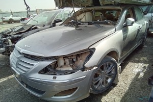 سيارة هونداي هونداي جنسس 2012