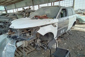 سيارة لاند روفر رنج روفر 2014