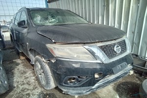 سيارة نيسان باثفندر 2014