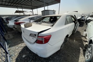 سيارة تويوتا كامري 2014