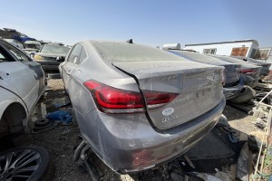 سيارة جنسس G80 2017