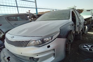 سيارة كيا اوبتيما 2016