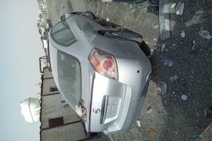 سيارة نيسان التيما 2008