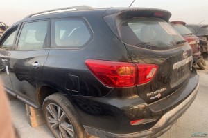 سيارة نيسان باثفندر 2019