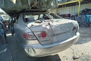 سيارة مازدا مازدا 6 2005