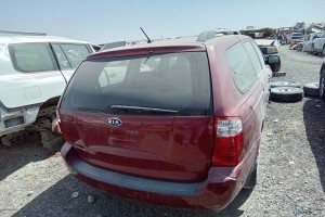 سيارة كيا كارنيفال 2011