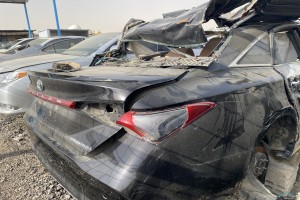 سيارة تويوتا افالون 2021