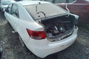 سيارة كيا سيراتو 2011