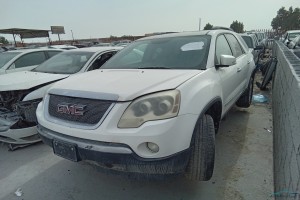 سيارة جي ام سي اكاديا 2008