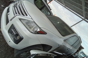 سيارة لكزس LX 2008