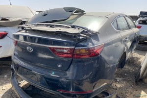 سيارة كيا كادينزا 2017