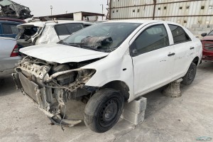 سيارة تويوتا يارس 2008